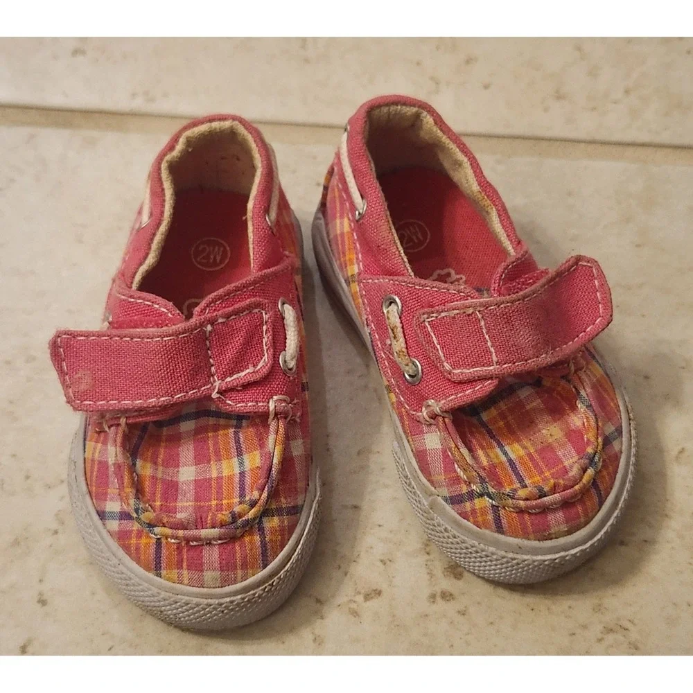 McKids Infant Girls Shoes Bundle Size 2 Mary Jane Patent Leather Plaid Boat Shoe
